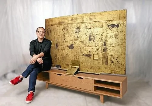 Телевизор Samsung c золотым покрытием