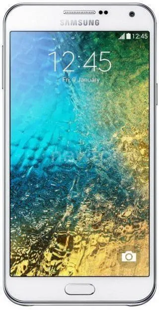 Смартфон Samsung Galaxy E5 White
