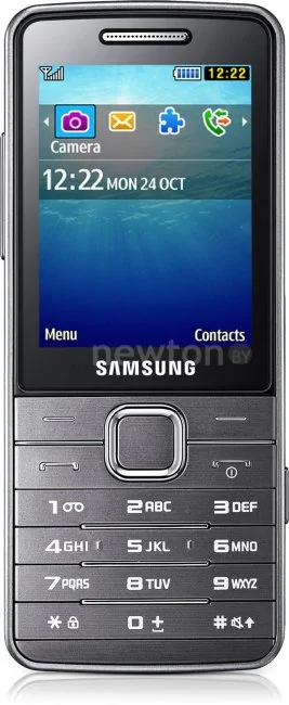 Кнопочный телефон Samsung S5611 Silver