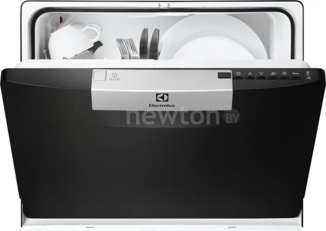 Отдельностоящая посудомоечная машина Electrolux ESF2300OK