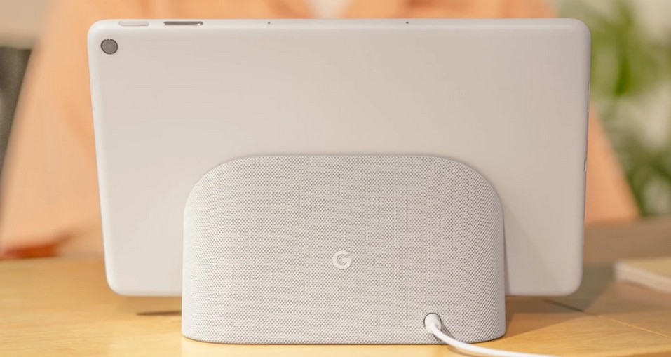 Google Pixel Tablet: вид сзади