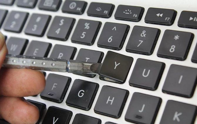 Как почистить клавиатуру на ноутбуке