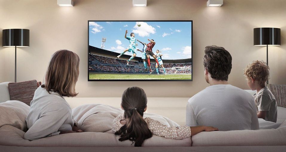 OLED против QLED: какой телевизор лучше?