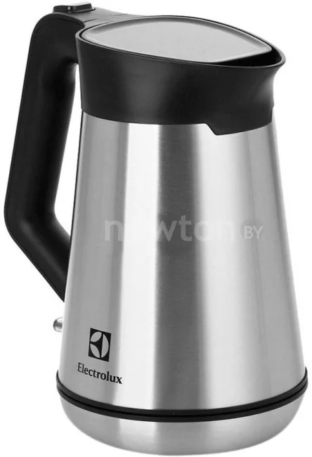 Электрический чайник Electrolux EEWA5300