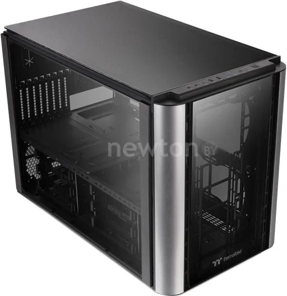 Корпус Thermaltake Level 20 XT