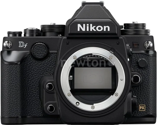 Зеркальный фотоаппарат Nikon Df Body