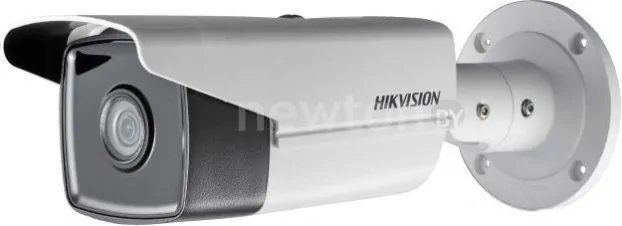 IP-камера Hikvision DS-2CD2T23G0-I5 (8 мм)