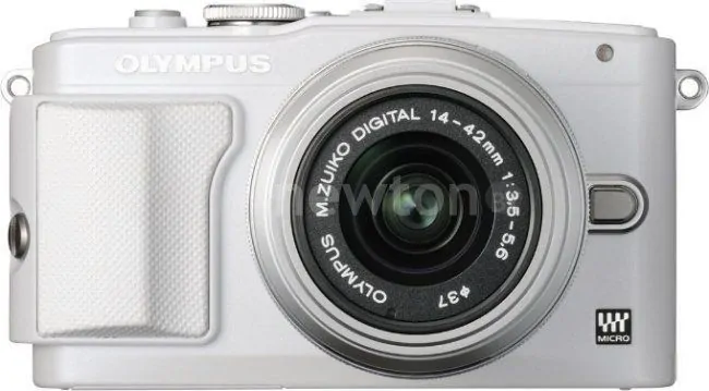 Беззеркальный фотоаппарат Olympus E-PL6 Kit 14-42mm EZ