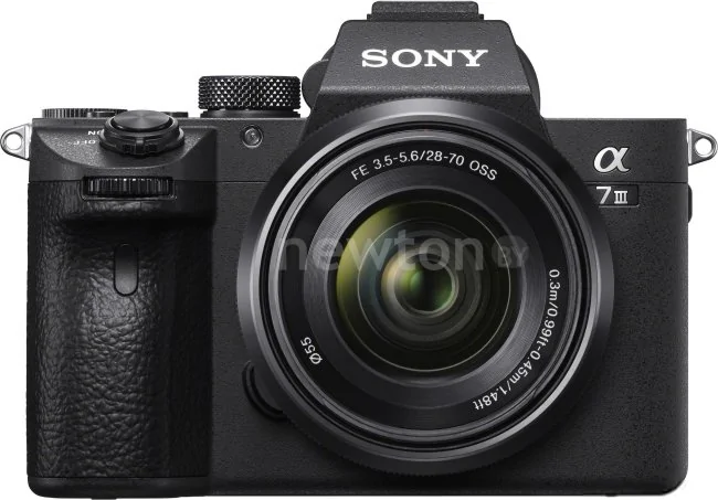 Беззеркальный фотоаппарат Sony Alpha a7 III Kit 28-70mm