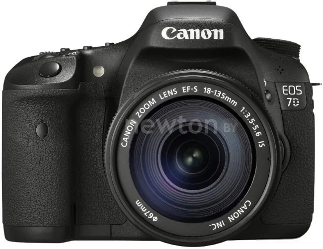 Зеркальный фотоаппарат Canon EOS 7D Kit 18-135 IS STM