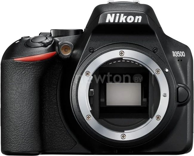 Зеркальный фотоаппарат Nikon D3500 Body