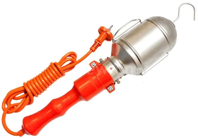 Фонарь Universal 966U-0130 c выключателем (30м)