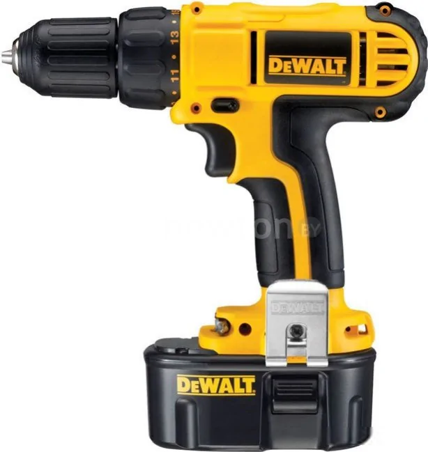 Дрель-шуруповерт DeWalt DC733K2