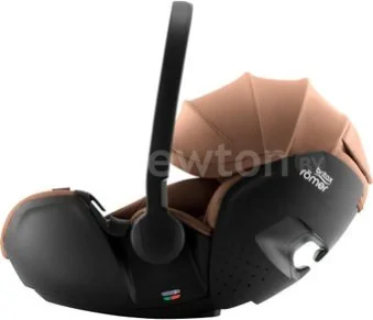Детское автокресло Britax Romer Baby Safe Pro Lux (warm caramel)