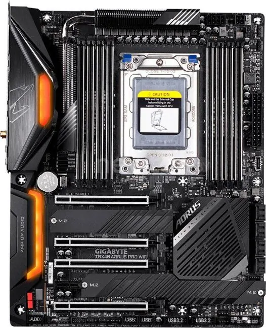 Материнская плата Gigabyte TRX40 Aorus Pro WiFi