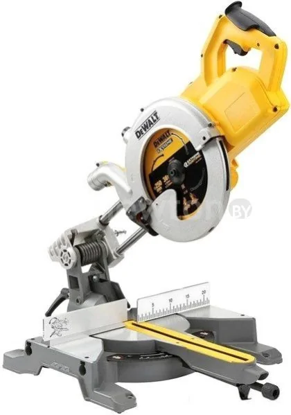 Торцовочная пила DeWalt DCS778N (без АКБ)