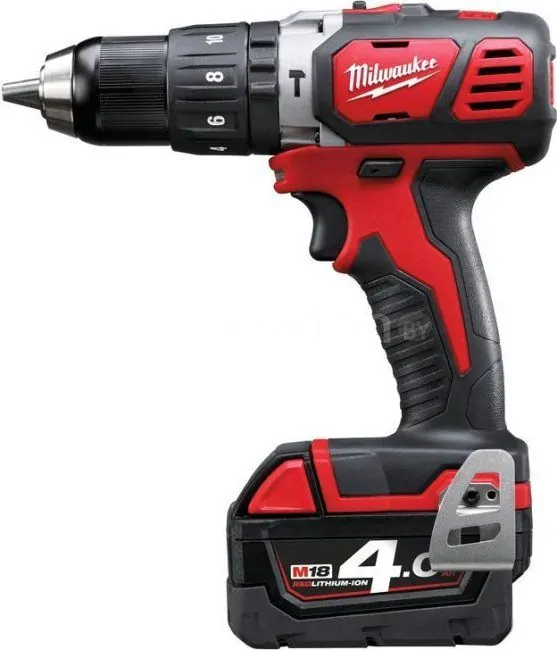 Ударная дрель-шуруповерт Milwaukee M18 BPD-402C 4933443520 (с 2-мя АКБ, кейс)