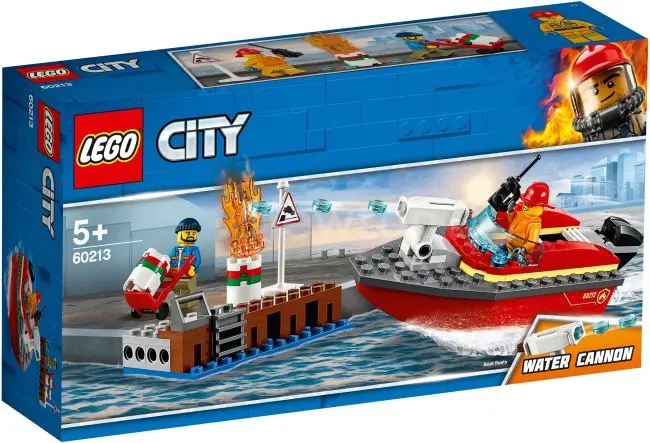 Конструктор LEGO City 60213 Пожар в порту
