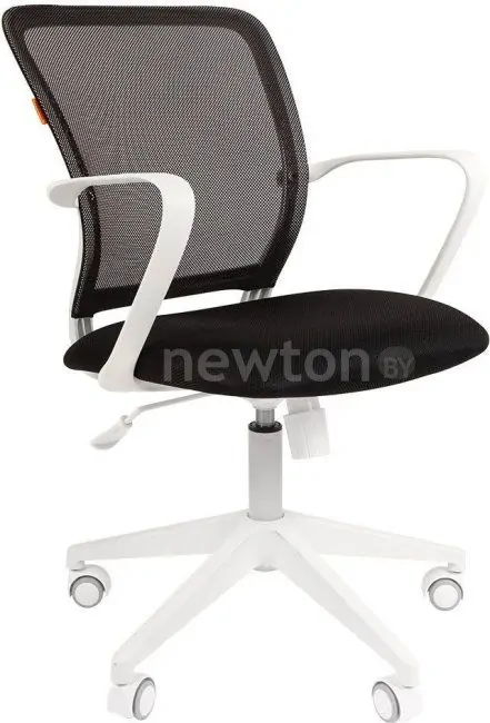 Кресло CHAIRMAN 698 White (черный)